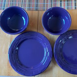 Longaberger Pottery Eggplant Purple 2 Luncheon Plates And 2 Small Bowls