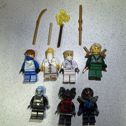 Lego Ninjago mini figure Lot of 7 plus accessories