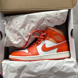Womens Jordan 1 MID