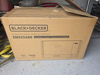 Black+Decker EM925AB9 Stainless Steel Microwave Oven