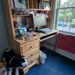 Solid Wood Desk With Hutch