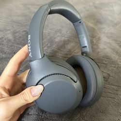 Sony WH-XB900N Wireless Noise Cancellation Headphones 
