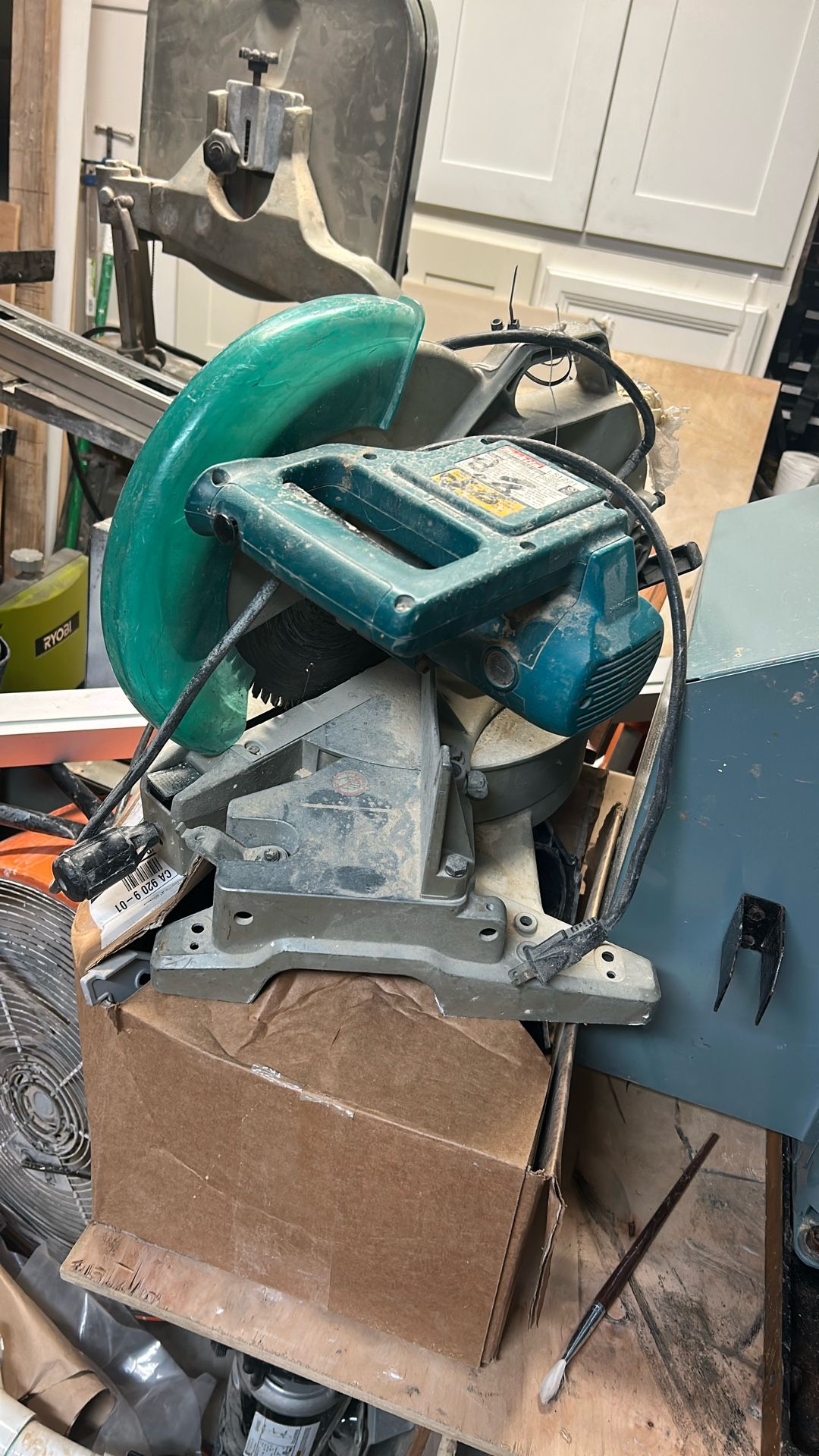 Makita 12” Miter Saw