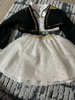 K pop size M toddler (3-5)