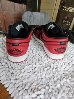 Air Jordan 2 Retro Low. 