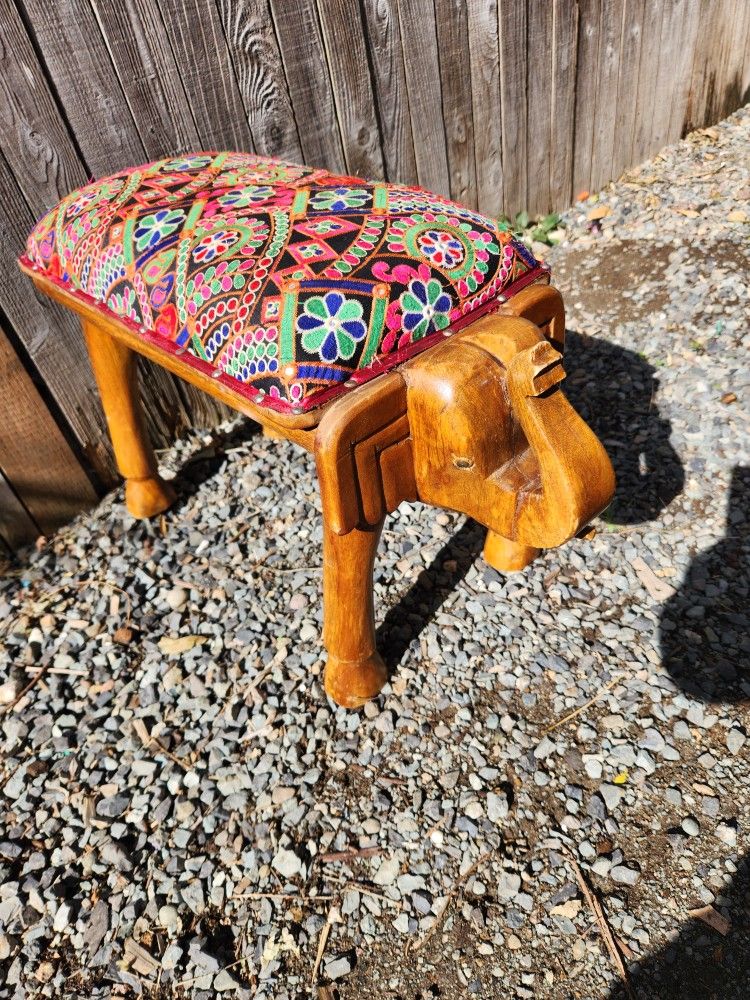 Cool fun Indian handcrcarved wood elephant stool footstool ottoman done in a traditional style that definitely has antique Victorian vibe