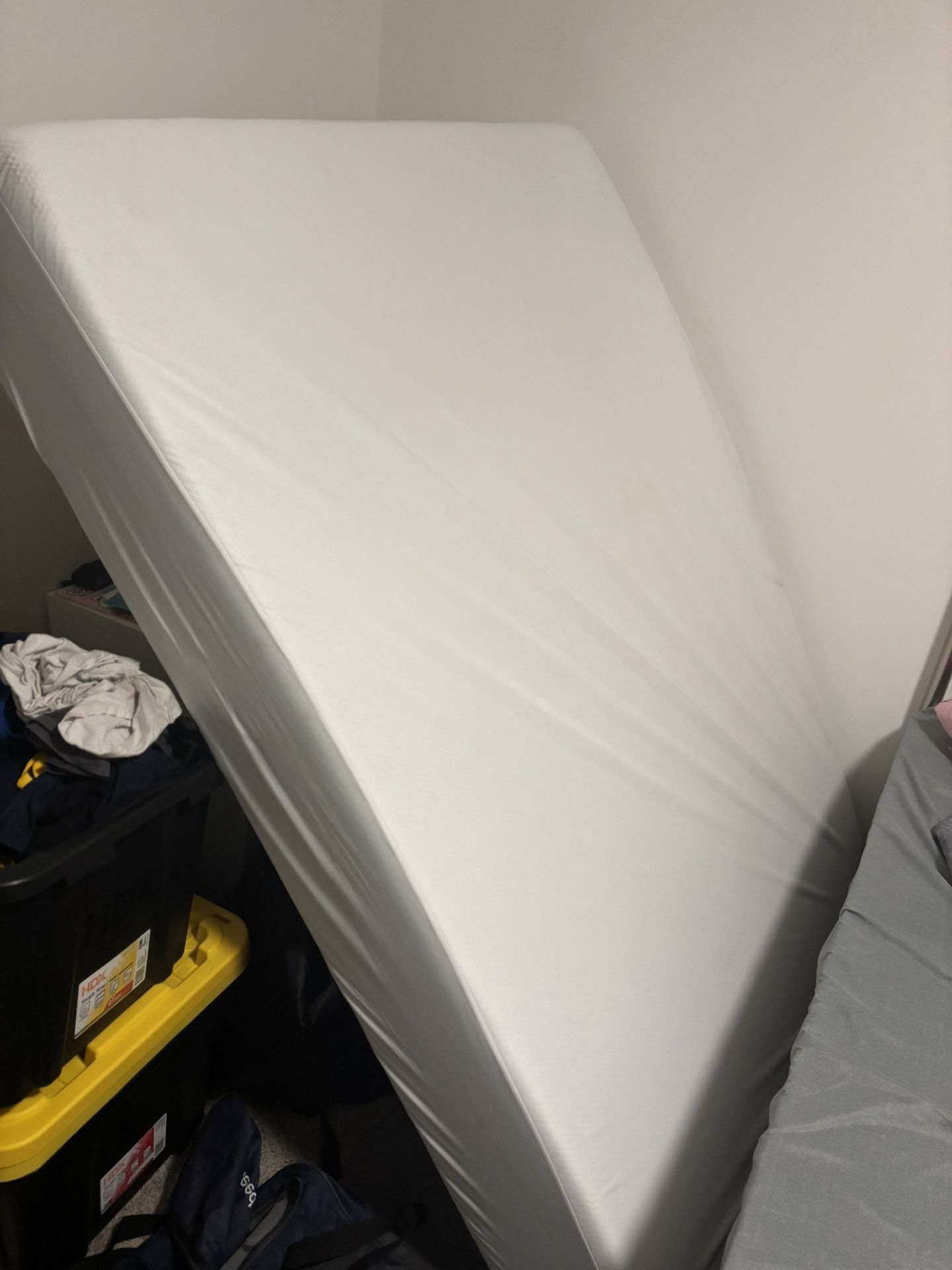 1 Full size mattress’s