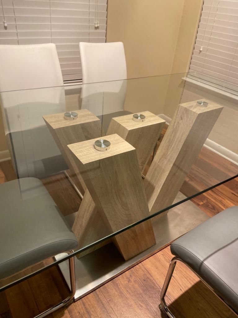 Solimar Gray 5-Piece Casual Dining Set