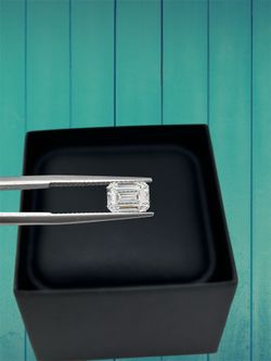 2.02 Carat lab-grown emerald shape certified diamond 💎
