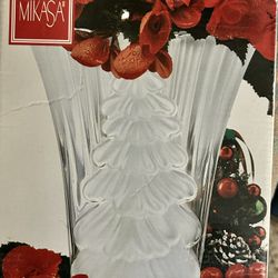 MIKASA VASE