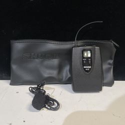 Shure ULX1 Wireless Bodypack Transmitter W/ Shure Mic & Case