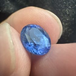 Natural Sapphire 3.88ct