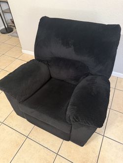 RECLINER SOFA