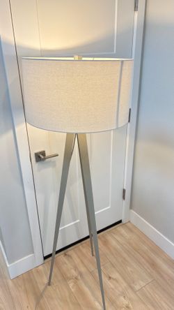 Crate and barrel modern tripod floor lamp