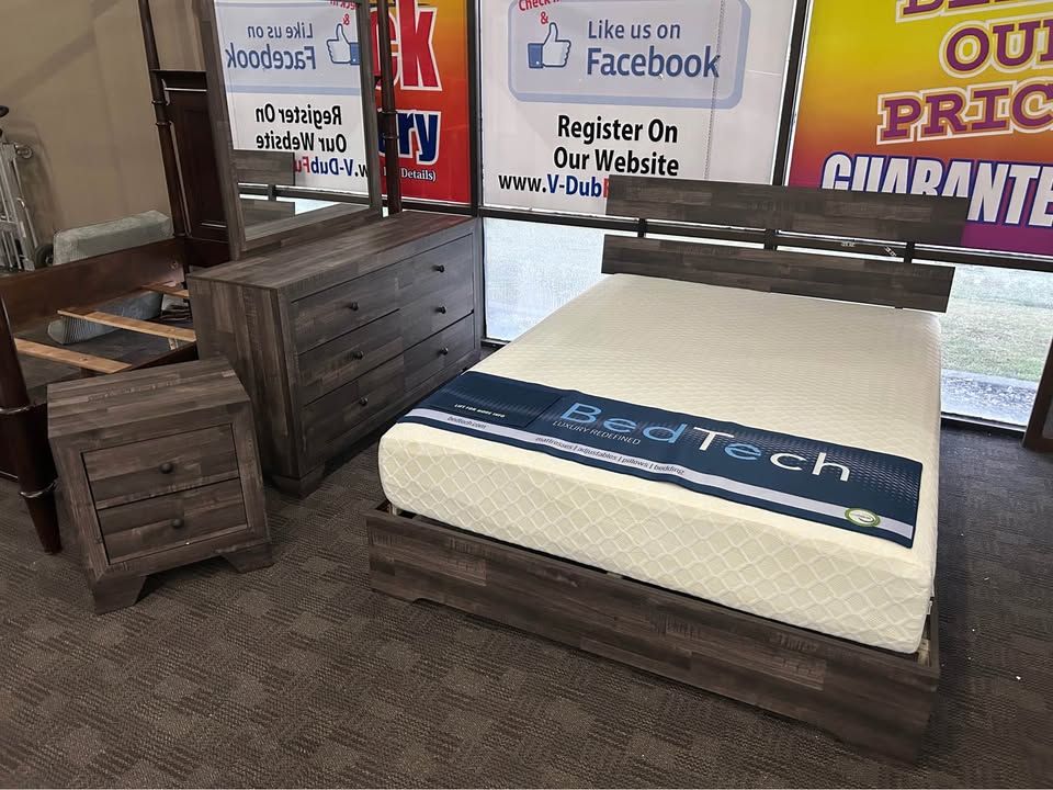 Rustic brown queen bedroom set