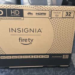Insignia Fire TV 32 Inch Barely Used 