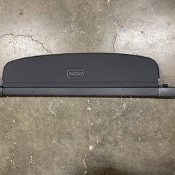 Tiguan Privacy Cover