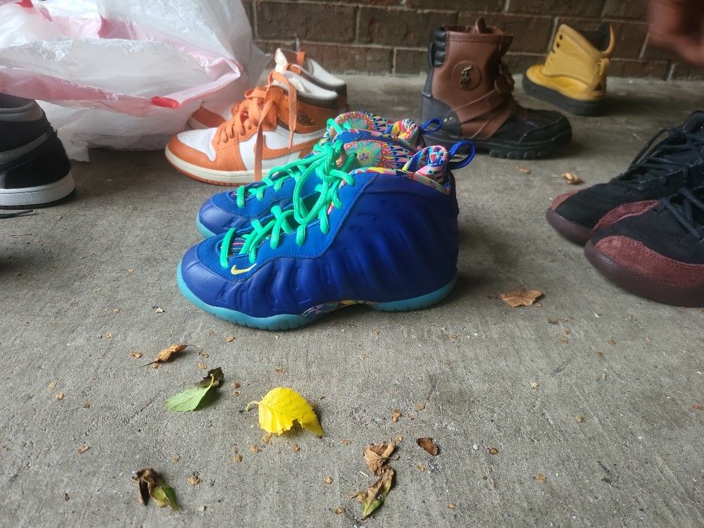 Nike Phomes