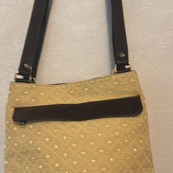 Bag for women like new yellow color