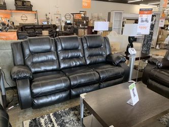 Reclining sofa or love seat $699 $2 down no credit check