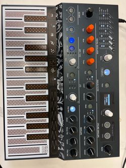 Arturia Microfreak