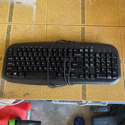Free Wired Keyboard