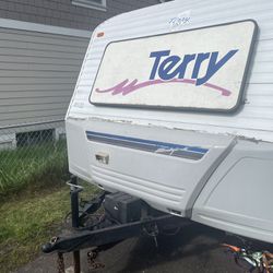 ‘96 Terry Travel Trailer