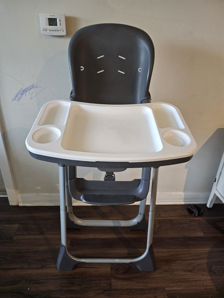Highchair 