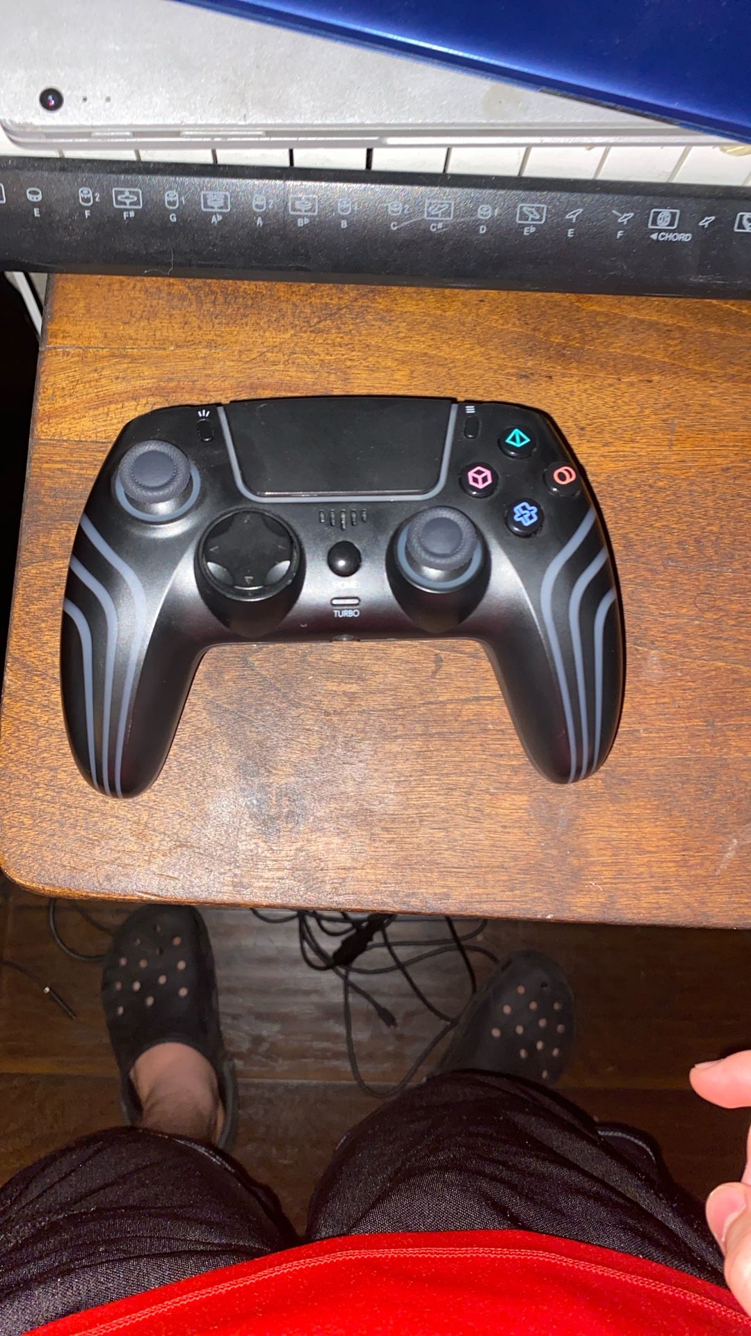 PS4 Controller