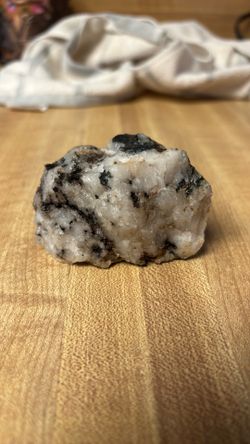 white quartz-rich rock