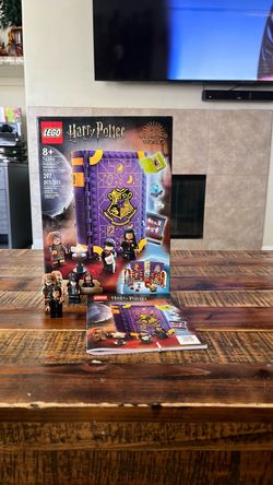 LEGO Harry Potter Hogwarts Moment Divination Class 76396