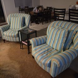            2.   LARGER  COMFY CHAIRS.   