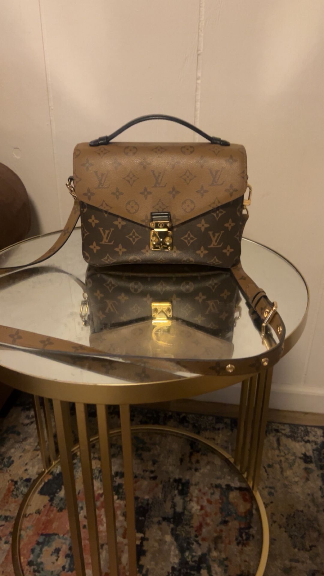 Louis Vuitton pochette Métis Authentic
