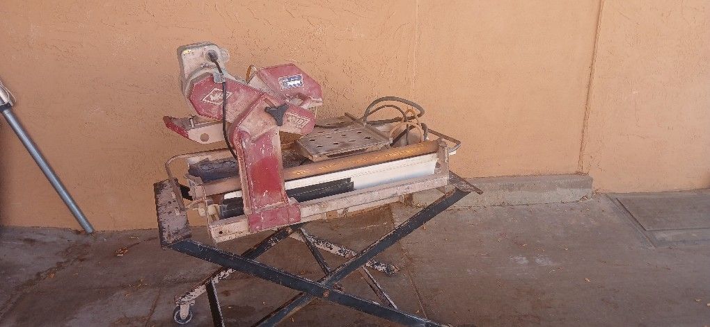 Tile Saw