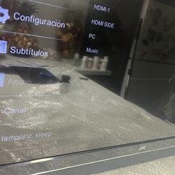 TV JVC 42”