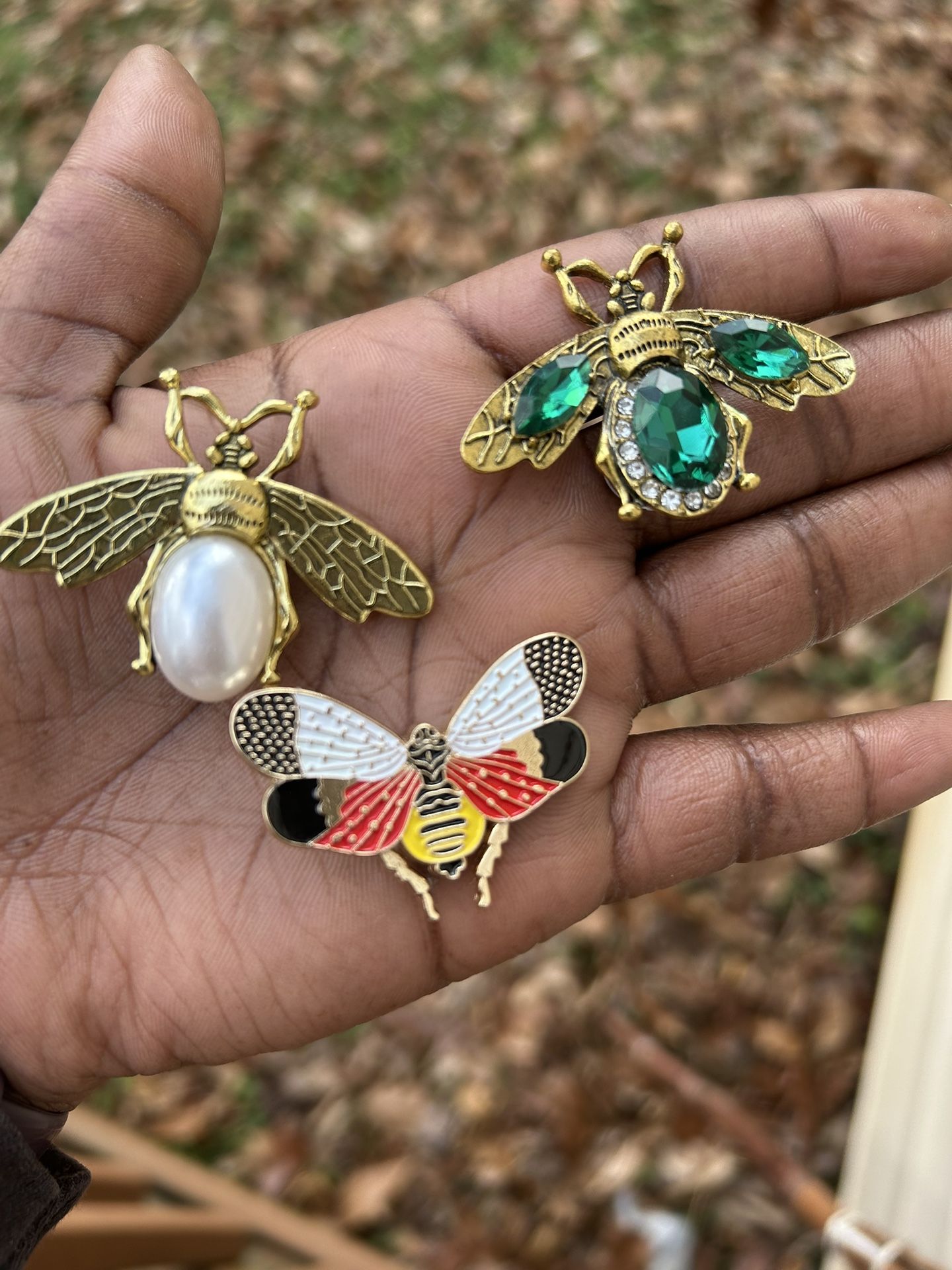 Bee Croc Charms 