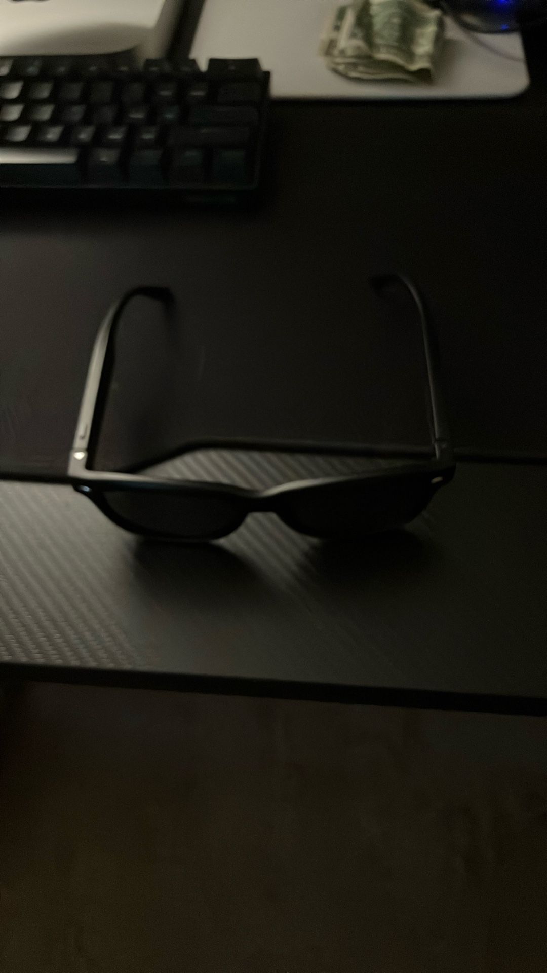 Electronic Sunglasses