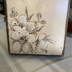 Vtg wood Napkin Holder by Mel