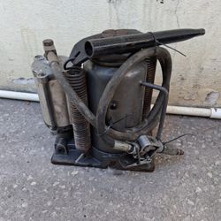 YES, Item Is Available 20 Ton Air/hydraulic Bottle Jack 