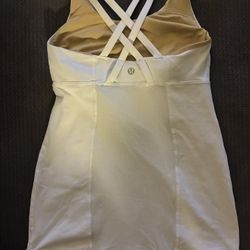 Lululemon dress Size 4