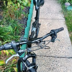 24-in Bike Mountain Bike