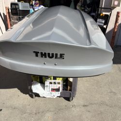 Thule Sonic Cargo Box 
