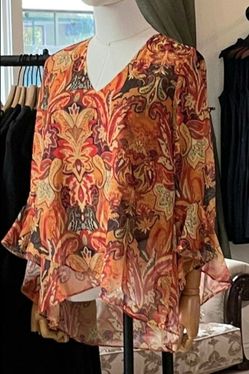Brand New Women's Top size S