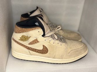 Air Jordan 1 Mid Cream Elephant Print Sneakers