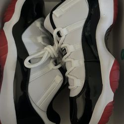 Air Jordan 11 Retro Low