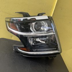 2015-2020 CHEVY TAHOE RH HEADLIGHT OEM