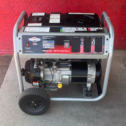 Briggs & Stratton 030744 5500 Watt Generator