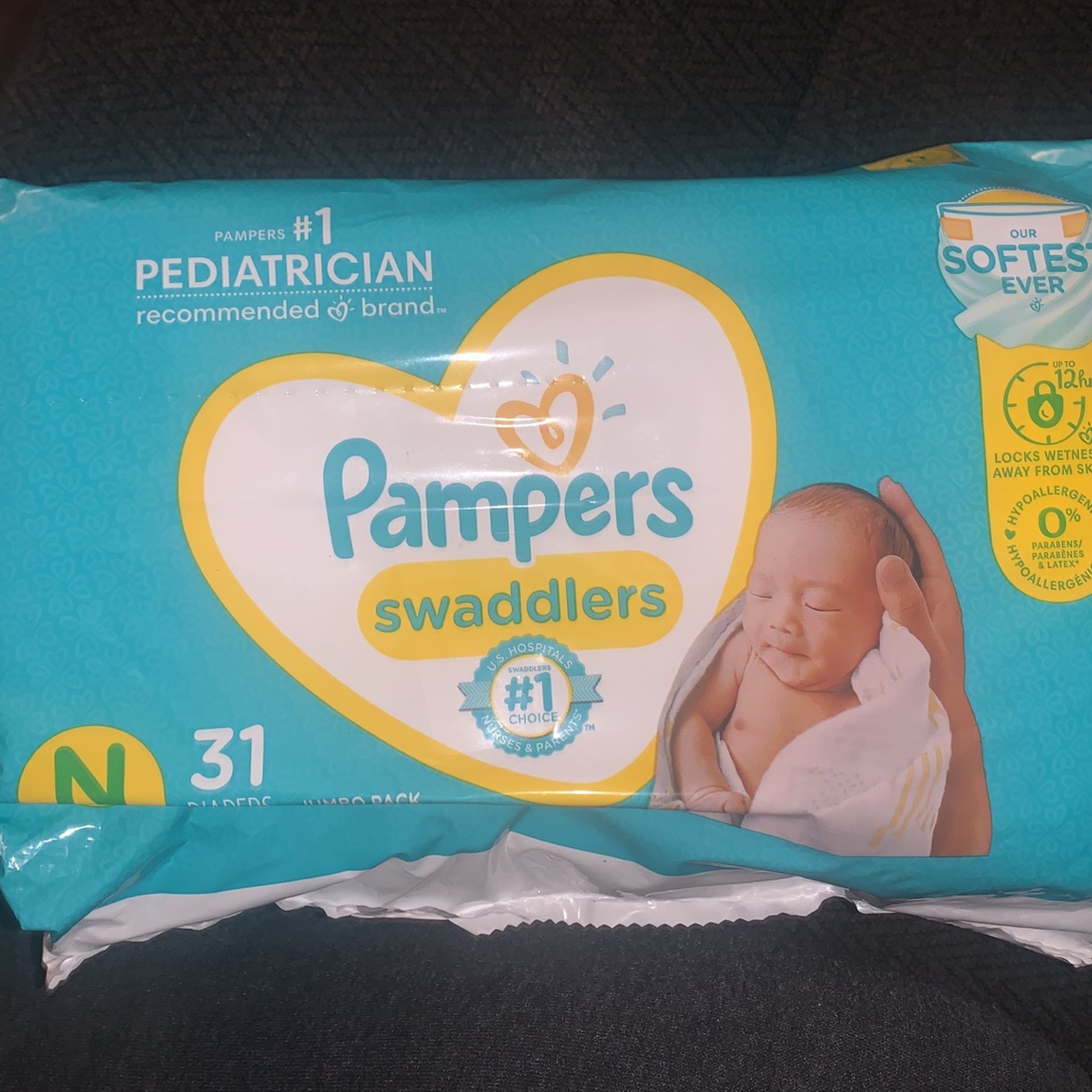 Newborn Pampers 