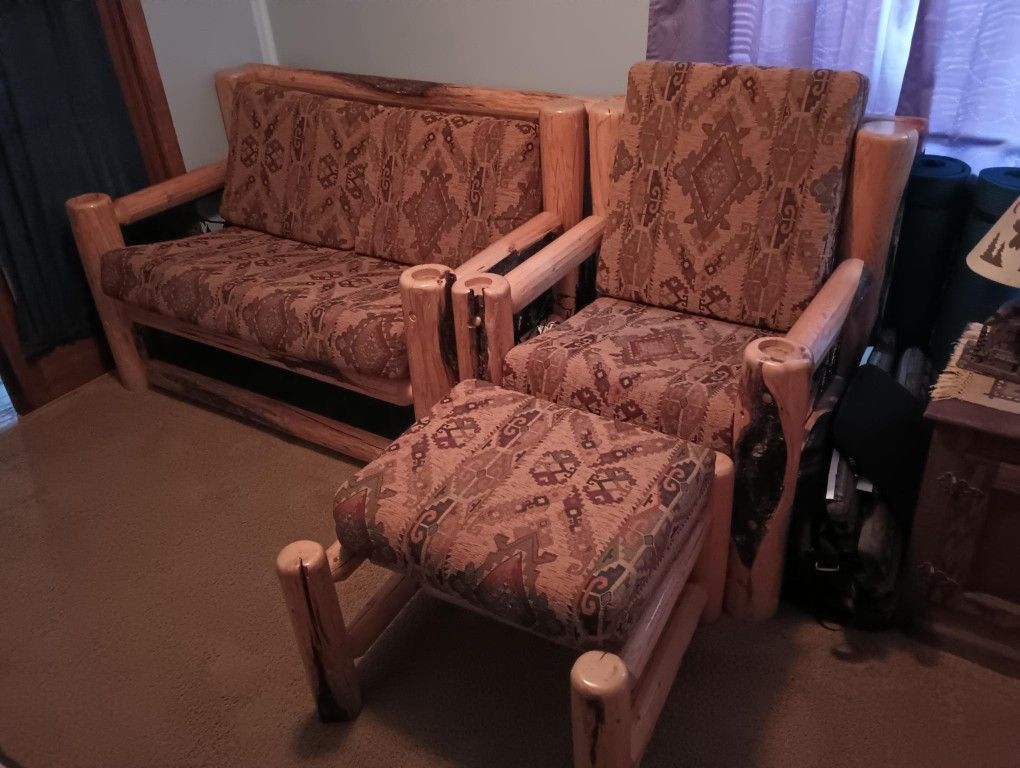 Rustic Log Loveseat, Chair And Ottoman