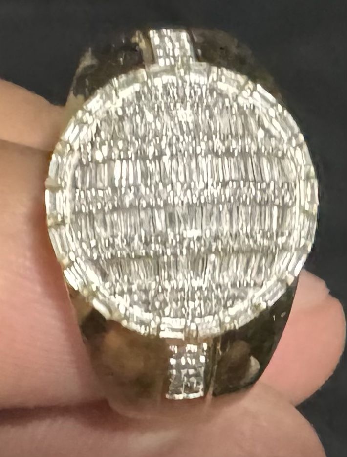 3.5 Ct baguette Diamond Ring